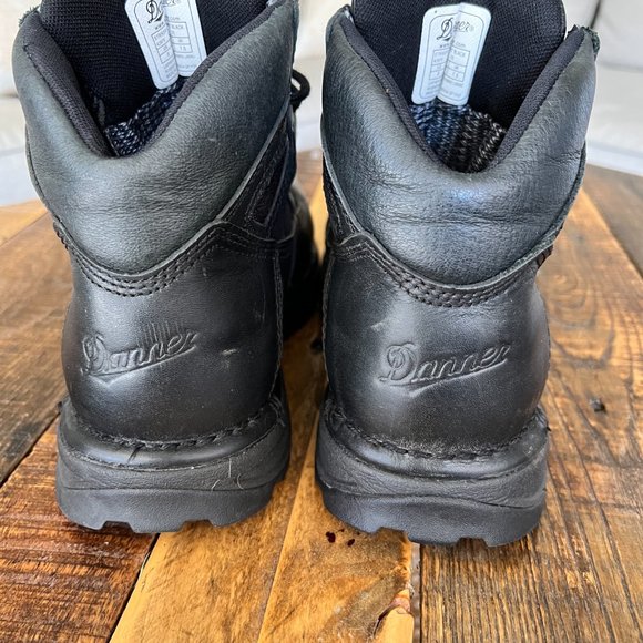 Like new Danner Striker II GTX 4.5\